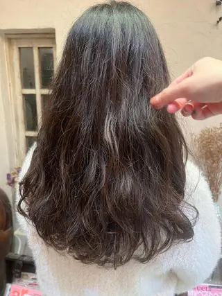 ロング パーマ belle   表参道　terrace所属・抜きっぱなしブロンド /ハイトーン/カナタのヘアスタイル