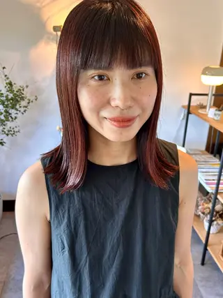 ミディアム RECORD所属・RECORD sakuraのヘアスタイル