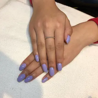 ネイル 伊東 彩花のヘアスタイル