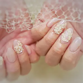 ネイル ARTスクールサロン お・タマゴのネイルデザイン