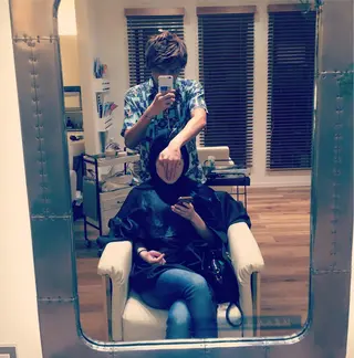 ロング カラー MAKEーUP WARMメーキャップウォーム所属・MAKEーUP WARMのヘアスタイル