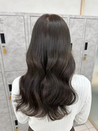 ロング カラー 韓国レイヤー/ 顔まわり/西野和裕のヘアスタイル