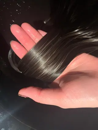 ミディアム Aya/四条烏丸/ インナーカラーのヘアスタイル