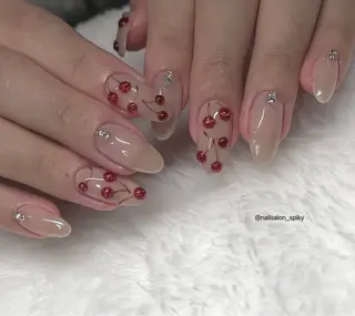 ネイル Spiky とうげ ふうかのネイルデザイン