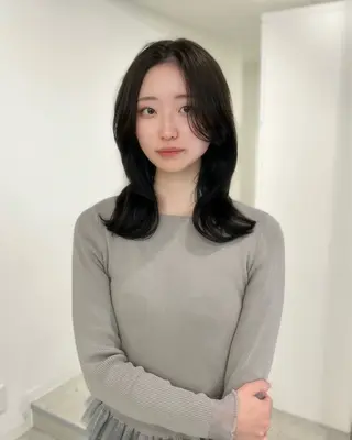 ミディアム カラー モテヘア/グレージュ /ボブ/前原汐🎐のヘアスタイル