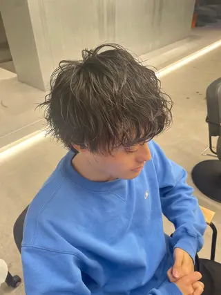 ショート パーマ メンズ カラーモデル⚡️ REONのヘアスタイル