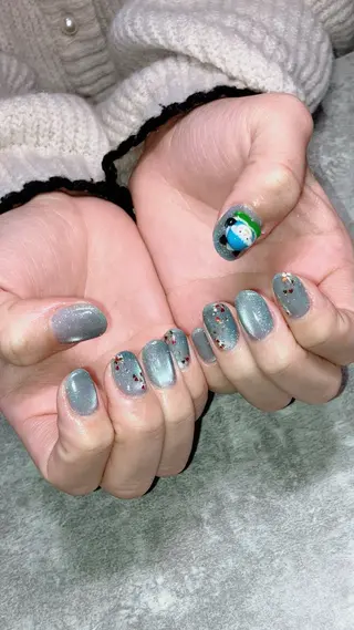 ネイル haleyume所属・shino🌟 痛ネイルのネイルデザイン