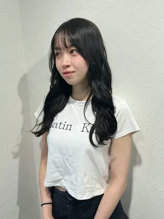 ロング カラー ハイトーン/レイヤー /艶カラー🎀のヘアスタイル