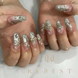 ネイル ❤️💛REBEST 京橋店のネイルデザイン