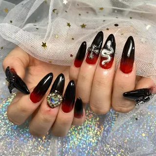 ネイル Nail Salon & MORE.のネイルデザイン