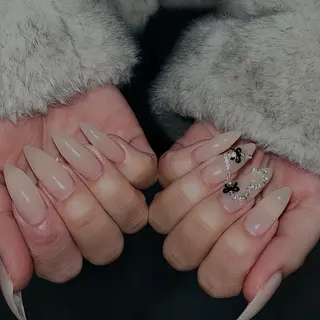 ネイル LABEL TAKARAのネイルデザイン