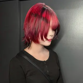 ショート カラー ★デザインカラー ハイトーン ももか★のヘアスタイル