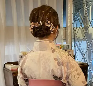 セミロング ヘアアレンジ OVER  SEAオーバーシー所属・森 陽子のマツエク・マツパデザイン