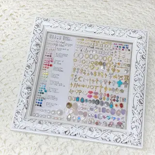 ネイル Kanon 🤍のネイルデザイン