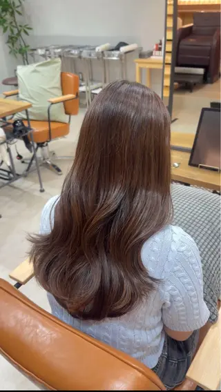 ロング honoka/艶カラ ー/透明感/レイヤーのヘアスタイル