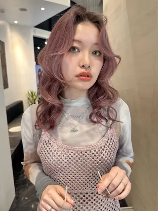 ロング Hana ハイトーン🕯🩰のヘアスタイル