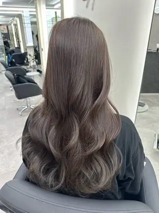 ロング カラー Ardore大阪難波 カットカラーモデルのヘアスタイル