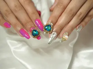 ネイル 岡林 優美のネイルデザイン