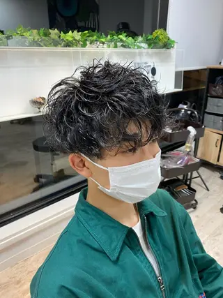 パーマ メンズ 波巻きスパイラル/ メンズパーマ/ゆうひのヘアスタイル