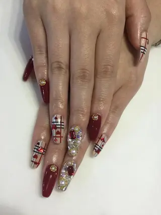 ネイル 💎🐰 saki. m 🐰💎のネイルデザイン