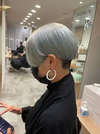 ショート カラー ハイトーン/ベージュ 指名No.1荒木涼太のヘアスタイル