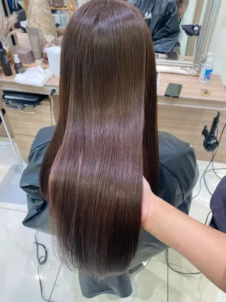 ロング 米良 志織のヘアスタイル