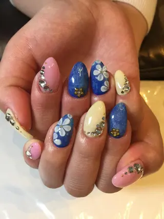 ネイル chatblanc ♡のネイルデザイン