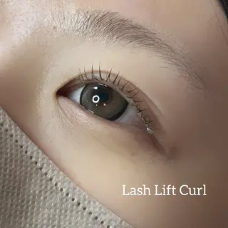 マツエク・マツパ logo life at garden所属・楠本 こころのマツエク・マツパデザイン