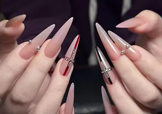 ネイル エリ🫧 nail池袋東口のネイルデザイン