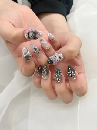 ネイル 五十嵐 美智のネイルデザイン