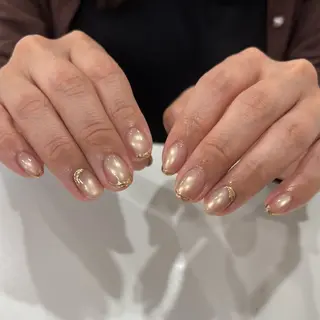 ネイル Studio Rosé所属・studioRose Rinのネイルデザイン