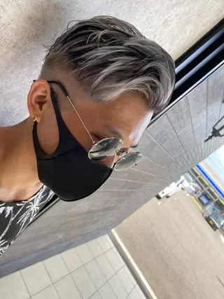 ショート カラー メンズ Kobayashi ハイライト/ショートのヘアスタイル