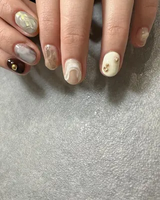 ネイル kiii.__ ✴︎*のネイルデザイン