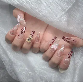 ネイル Lee Nailsのネイルデザイン