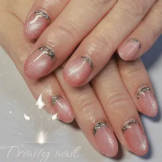 ネイル nailsalon  Trinity所属・K. yu-kaのネイルデザイン