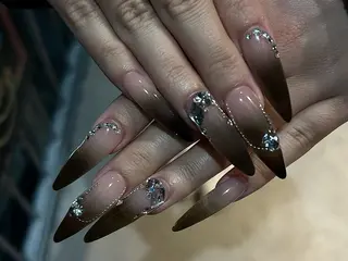 ネイル hinata池袋 🌙WOLTOKYOのネイルデザイン