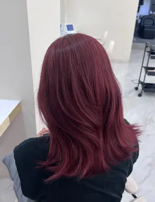 セミロング カラー aku💞韓国風🩷 ピンクカラー🎀🩷のヘアスタイル