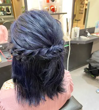 セミロング カラー パーマ ヘアアレンジ 森山 陽菜のヘアスタイル