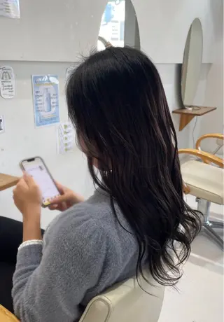 ロング カラー ４ｃｍ諸江店所属・澤野 祐羽のヘアスタイル