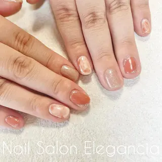 カラー ネイル Elegancia. Hiromiのネイルデザイン