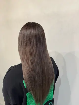 カラー 🫧もも /艶カラー/髪質改善のヘアスタイル