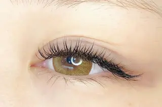 マツエク・マツパ プラスアイ 柏東駅前通り店のマツエク・マツパデザイン