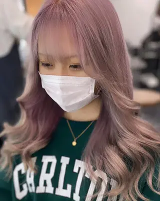 ロング カラー LOHAS Kanaのヘアスタイル