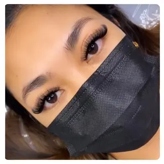 パーマ マツエク・マツパ アイブロウ 神山 ビューティー・アイのマツエク・マツパデザイン