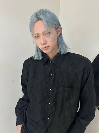 ミディアム カラー メンズ three所属・TOTA 唯一無二カラーのヘアスタイル