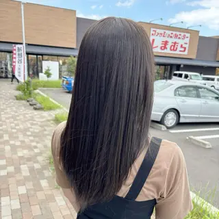 カラー 藤原 みやびのヘアスタイル