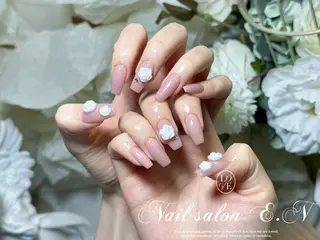 ネイル E.N🦋 長さ出し/持ち込みのネイルデザイン