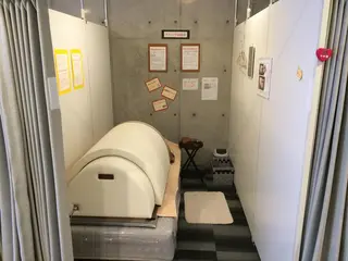 HappIness 遠赤外線ドームのエステ・リラクイメージ