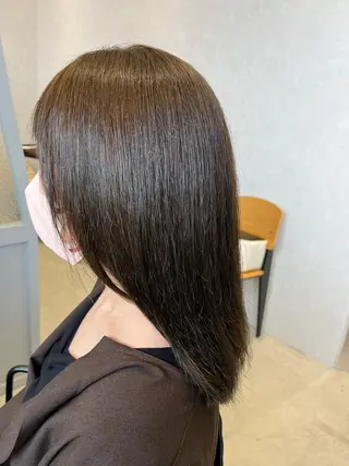 カラー 福島 果音のヘアスタイル