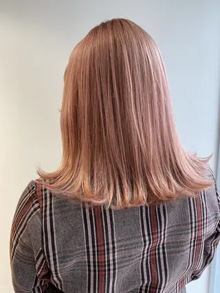 カラー MEGU💓艶髪 レイヤー💓韓国風のヘアスタイル